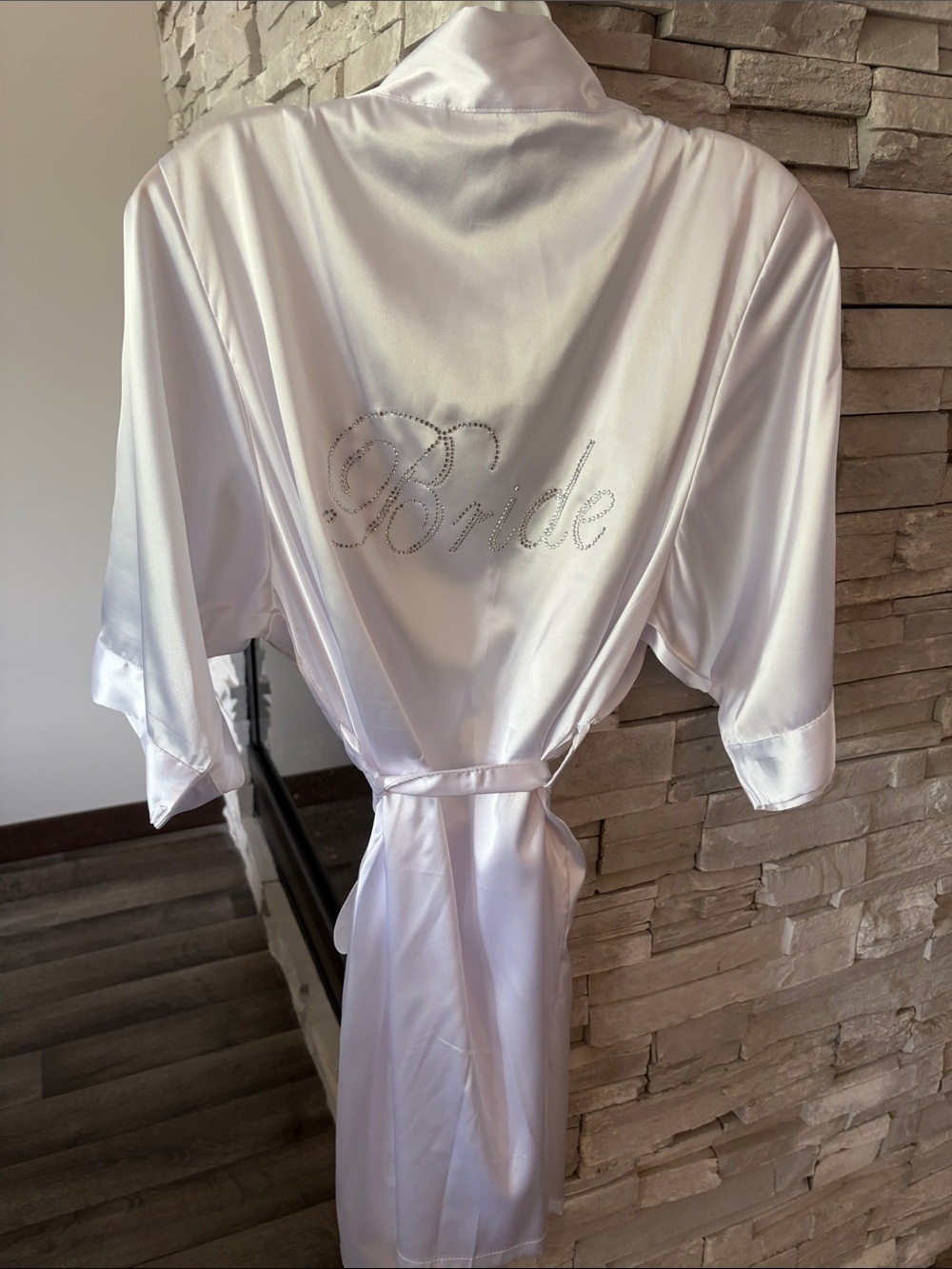 David's Bridal White Bride Robe with Rhinestone Script - Picture 9 of 9